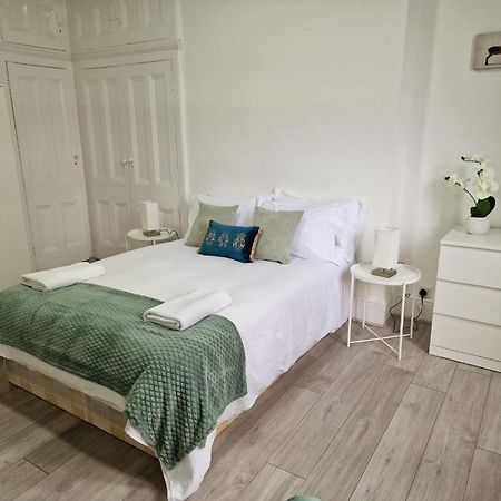 Spacious 4 Bedrooms Apartment For 10 Near Marble Arch ロンドン エクステリア 写真