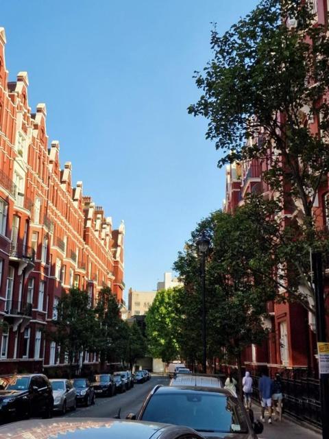 Spacious 4 Bedrooms Apartment For 10 Near Marble Arch ロンドン エクステリア 写真