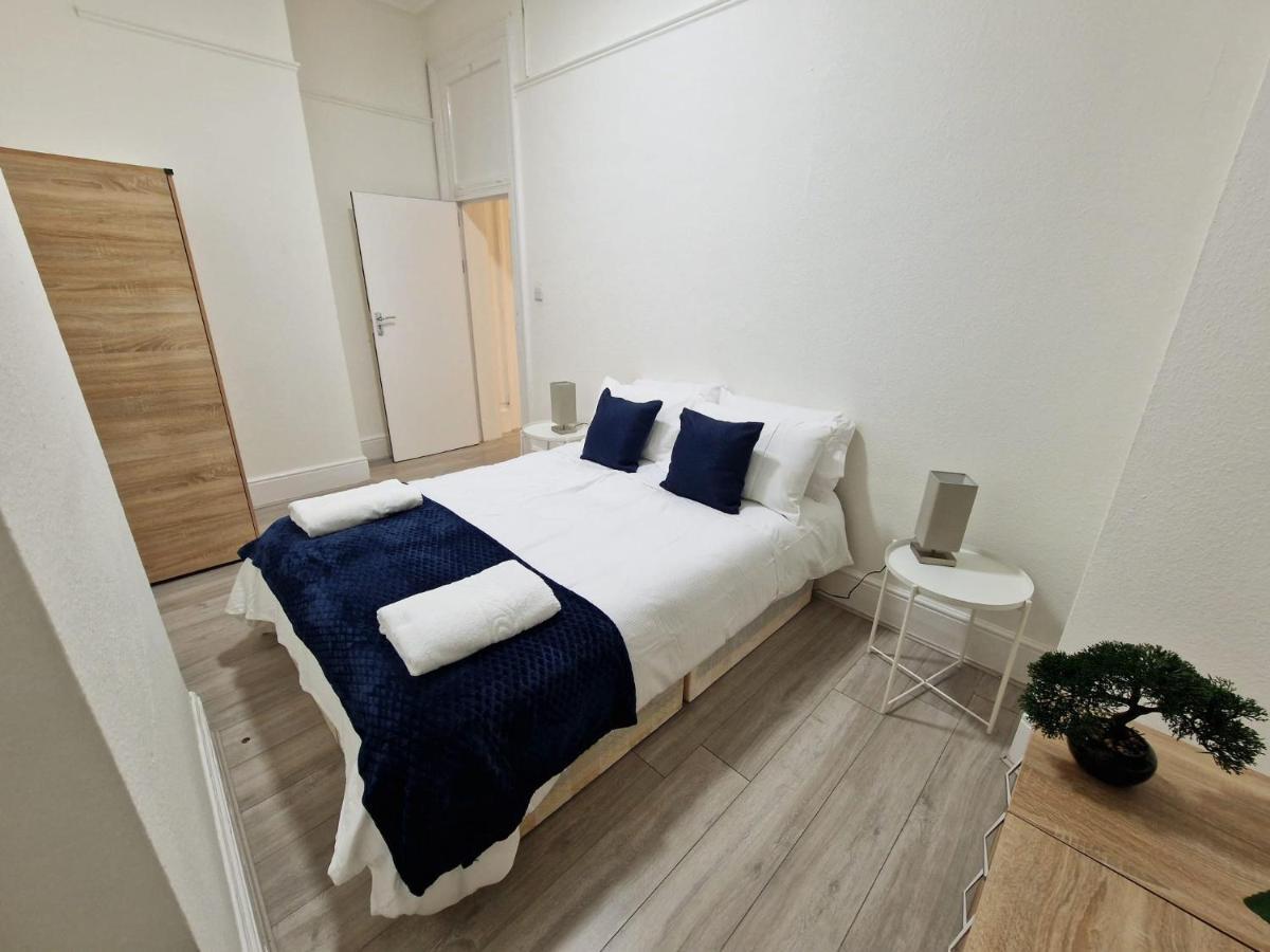 Spacious 4 Bedrooms Apartment For 10 Near Marble Arch ロンドン エクステリア 写真