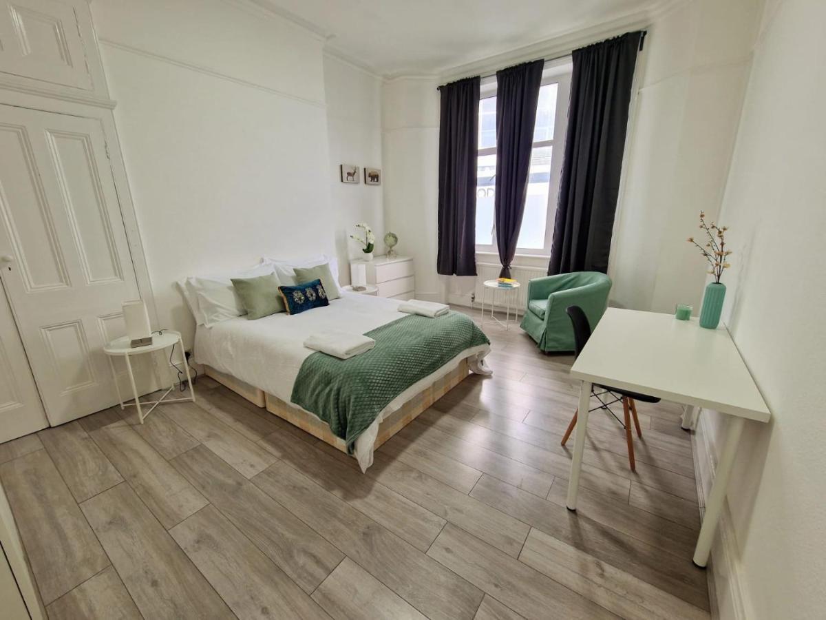 Spacious 4 Bedrooms Apartment For 10 Near Marble Arch ロンドン エクステリア 写真